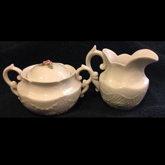 Katherine’s Collection Porcelain Creamer & Sugar Set/Applied Rose Design - Picture 4 of 5